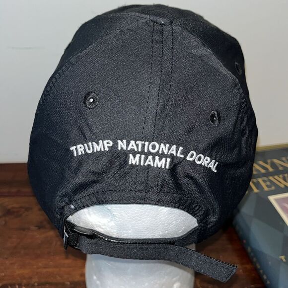 Black LIV GOLF Trump National Doral Golf Resort Florida cap hat polyester -Wow!! - Picture 3 of 4
